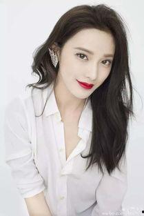 彭小苒娱乐爆料,揭秘明星幕后故事与真实生活  第1张